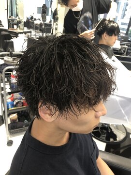 オーシャントーキョー(OCEAN TOKYO) メンズパーマツイスパ波巻きスパイラルマッシュセンターパート