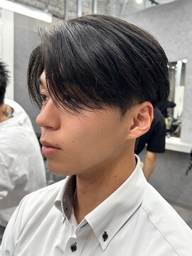 エルマーク 天王寺(L-MARK) センターパートニュアンスパーマ韓国カルマパーマコンマヘア