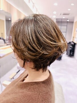 ウルバイオハナ(Ulu by ohana) 大人ショートボブ