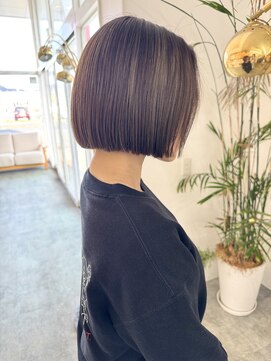 ユラギフロムユイマァル 水島店(YURAGI from YUIMARL) 重めぱつっとボブ