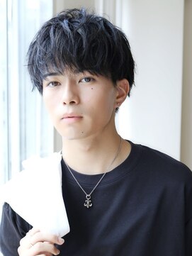 クロト 熊本(KUROT) ラフ束刈り上げマッシュ