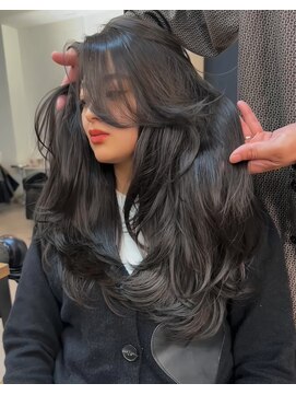 ヌエン 渋谷(NU/EN) 抜け感グレージュ×レイヤーカット