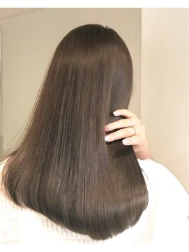 アリー 原宿 表参道(ALLY) ALLY ブリーチなしカラーで叶うナチュラルベージュ