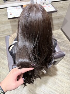 【Dans Dix ans】この冬ピッタリ！アッシュで透明感もツヤ感もUP