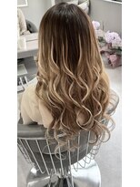 ヴァンクラウド 奈良店(VENT-CLOUD)&nbsp;6Dエクステでハイライトグラデーションカラー