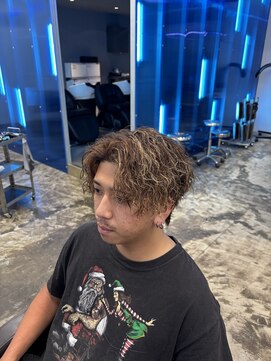 アンサー 千葉中央(UNSER prod by THE DAY) 【MEN’S HAIR/サーフカール/刈り上げセンター/】