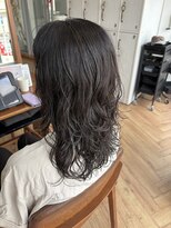 カナエ(CaNaE) ロングウルフ×パーマ
