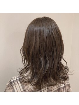 ネオヘアー 曳舟店(NEO Hair) シルバーアッシュ/インナーカラー/髪質改善/デザインカラー/曳舟