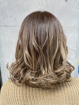 ソーホー 八日市店(SOHO)&nbsp;3Dカラー　×  ベージュ