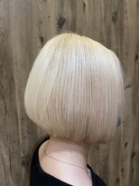 アムール(amour)&nbsp;前下がりボブ