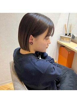 ネウィ 大分中央町店(newi) 濱野《@rina_hmano》どの角度からもお洒落【切りっぱなしボブ】