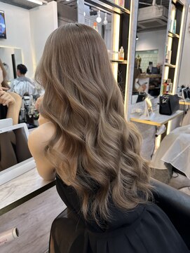 ラピス 千葉(Lapis) 1ブリーチで作るシナモンベージュ