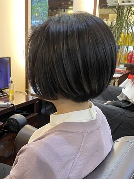 キャラ 池袋本店(CHARA) 大人刈り上げ耳かけハンサムショートショートボブ【池袋/ボブ】