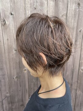 レディバグ(Ladybug) くびれショート×ニュアンスパーマ