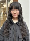 濡れ感×ゆるスパイラルでつくる今っぽロング