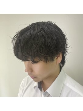 アッシュ 二子玉川店(Ash) シャドウパーマセンターパートコンマヘアツーブロック刈り上げ