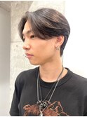 渋谷メンズブリーチカラーミルクティーベージュセンターパート