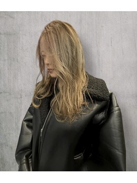 シエスタ(SIESTA) 透明感カラー マットカラー レイヤーカット