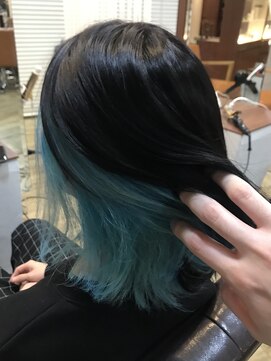 オプティマヘアー(Optima Hair) ターコイズブルー×インナーカラー♪