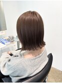 オリーブベージュ