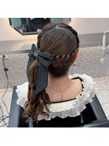 アリエス 八重洲店(Aries)&nbsp;編み込みサイドポニー