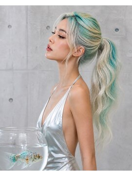 アフィーロ(ACHFILO) 金魚カラー ケアブリーチ ブロンド ヘアセット 髪質改善カラー