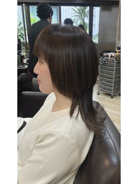 キャラ 池袋本店(CHARA) 襟足の長さそのままウルフカットにイメチェン！【ウルフ/大村】