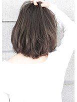 ヘアサロン ガリカ 表参道(hair salon Gallica)&nbsp;『 プラチナグレージュ 』 × 『 外国人風 』ボブスタイル☆BACK