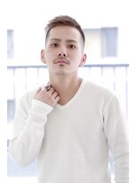 ララルーモ(LaＬaｒＯomo)&nbsp;【スキンフェードツーブロック】×【モヒカン坊主】