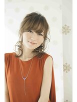 ルチカ(Luccica)&nbsp;【Luccica】簡単ハーフアップアレンジ