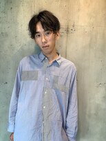 ラグシス ザ バックルーム(LUXIS THE BACK ROOM)&nbsp;くせ毛風パーマ×センターパート【立川/メンズ】