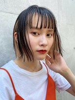 ミィ 表参道(mee.)&nbsp;【mee.】オオニシ　くすみカラーポイントカラー