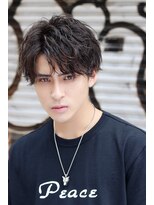 ネイビー(NAVY)&nbsp;大人 スパイラルパーマ センターパートマッシュ 簡単セット