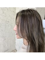 ペネロープ(Penelope)&nbsp;フェイスフレーミング/ハイライト　担当　夕島