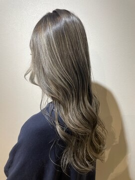 アンブロックス(&Block's) グレージュハイライトカラー