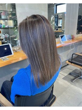 ニキータ(Nikiita) ハイライト B7231