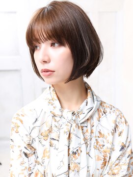 無垢(muku) 大人可愛い２０代３０代４０代小顔 クールショート E10