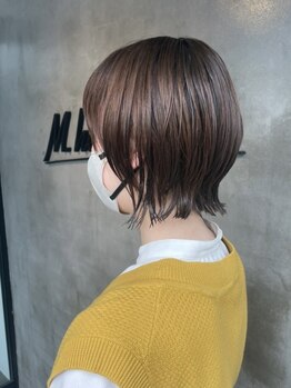 エムドットヘアーサロン(M. hair salon)の写真/【STEP BORN CUT◇小顔補正立体カット】絶壁や顔の形などのコンプレックスをカットで解消☆