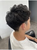 コンマヘア/アップバング/ツーブロック/パーマ/刈り上げ