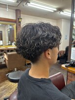 アート(art)&nbsp;波巻きパーマ/刈り上げマッシュ