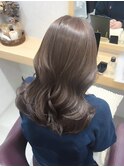 柔らかミルキーベージュ韓国ヘア顔まわりカット