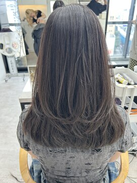 ビューナゴヤ 名駅(VIEW NAGOYA) レイヤーカット/縮毛矯正/艶髪/似合わせカット/前髪カット