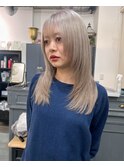 ホワイトベージュ