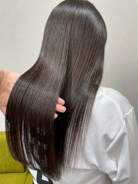 ヘアーワークス ボナ ウニクス店(HAIR WORKS bona) 指通りなめらか◎毛先までまとまるストレートロング/髪質改善