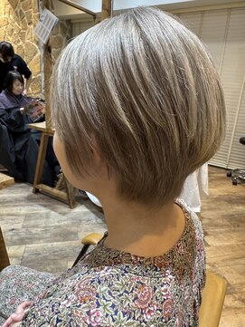 ヘアリゾート バルボア アイランド(hair resort Balboa Island) ショート×ハイトーングレージュ