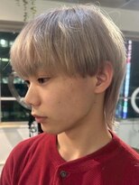 イリ 心斎橋(ili)&nbsp;インナーカラー/ハイライト/縮毛矯正/レイヤーカット/髪質改善