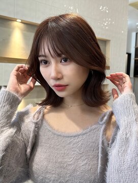 アイヴィ 表参道(IVY) くびれボブ 顔まわりカット レイヤーボブ【肥田亜沙美】