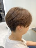 レディースの刈り上げハンサムショート