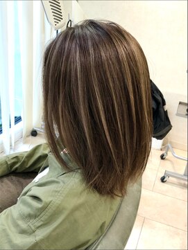 キャパ(CAPA) ハイライトボブ脱白髪染めくびれハンサムショートレイヤー49