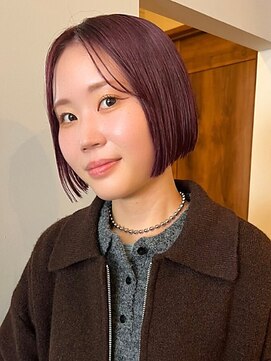 ロティー(loty) ショート ミニボブ 大人ショート 前髪カット カシスレッド 20代